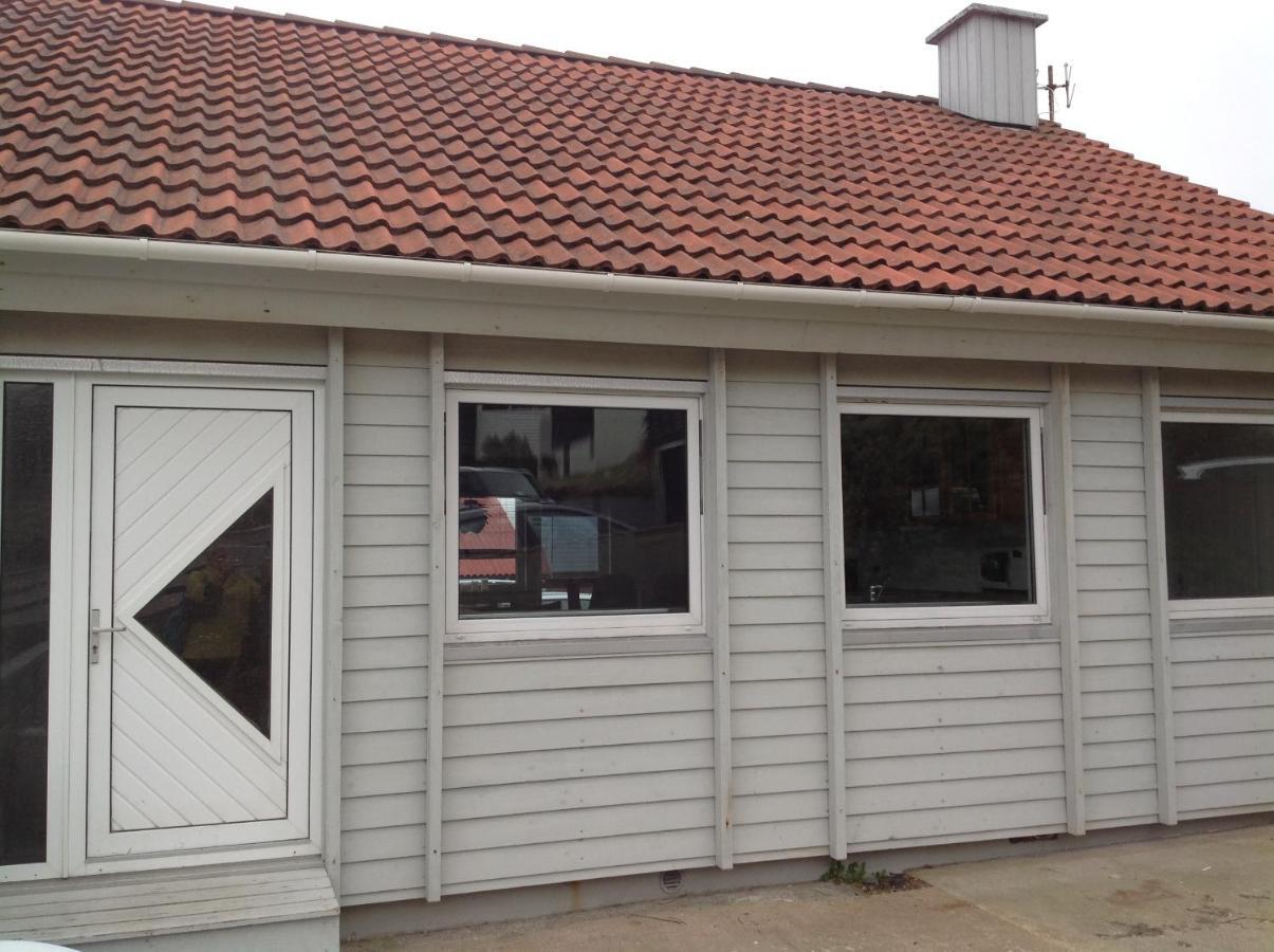 Marna Guesthouse Doubleroom Nr.4 Tórshavn Exteriör bild